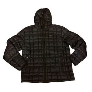 Mens Marmot puffer coat XL